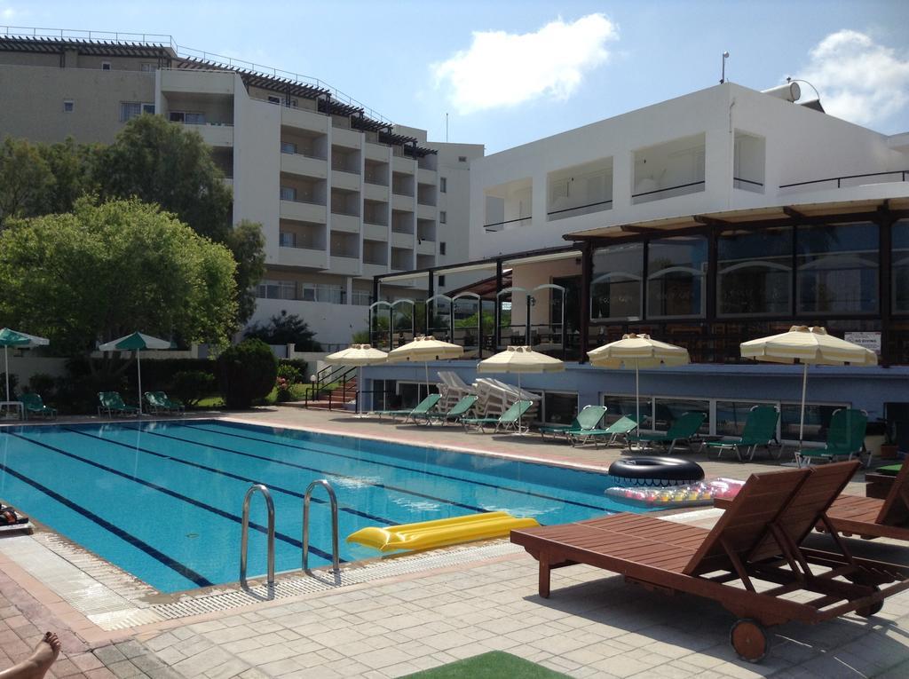 Pylea Beach Hotel Ialysos  Extérieur photo