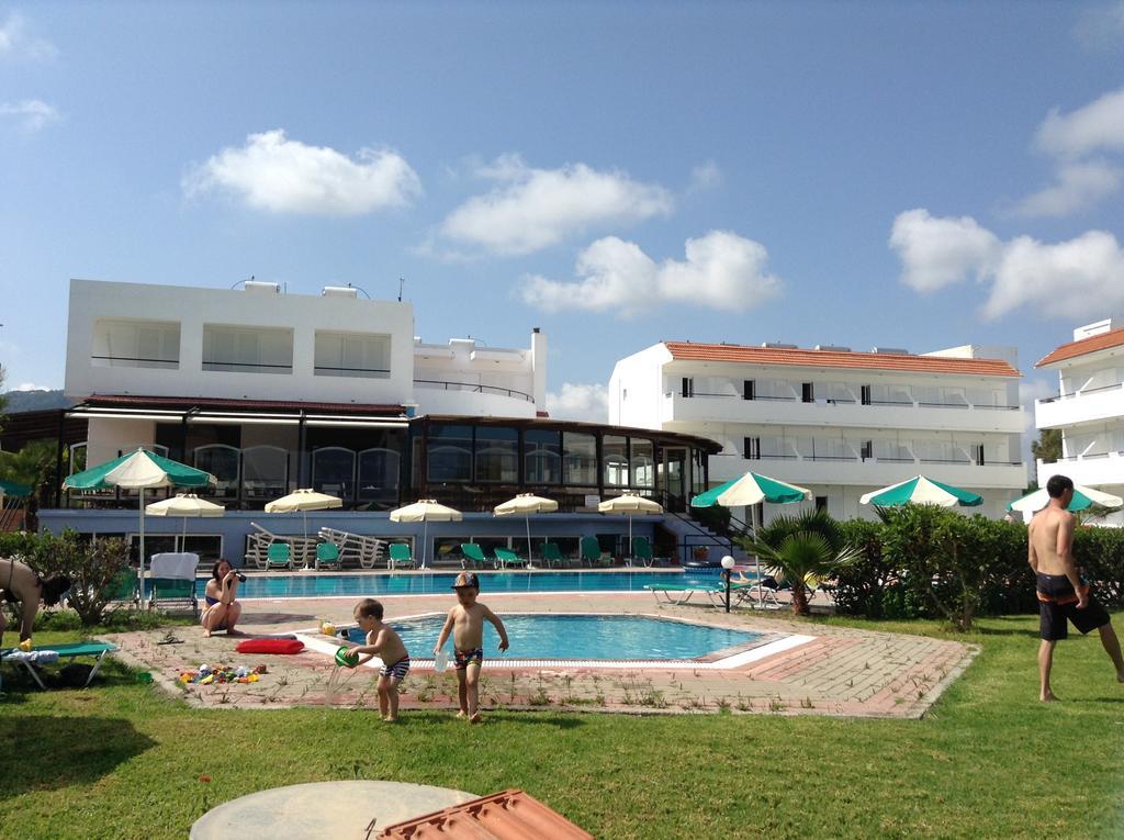 Pylea Beach Hotel Ialysos  Extérieur photo