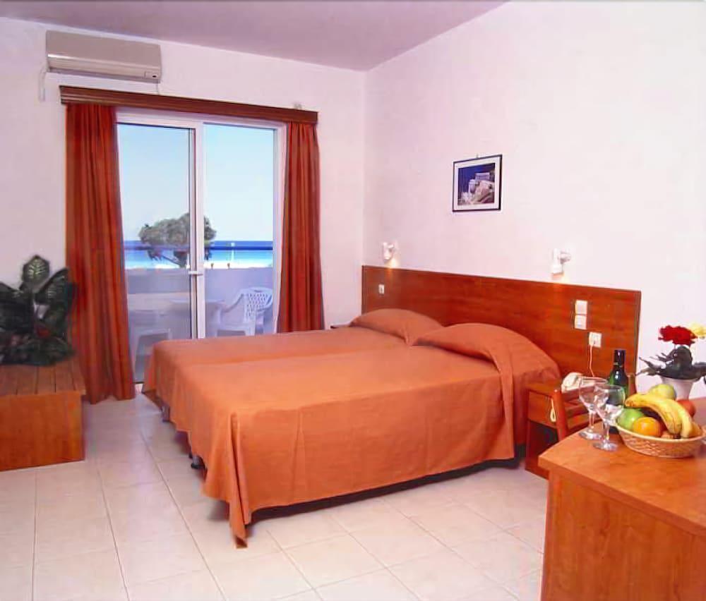 Pylea Beach Hotel Ialysos  Extérieur photo